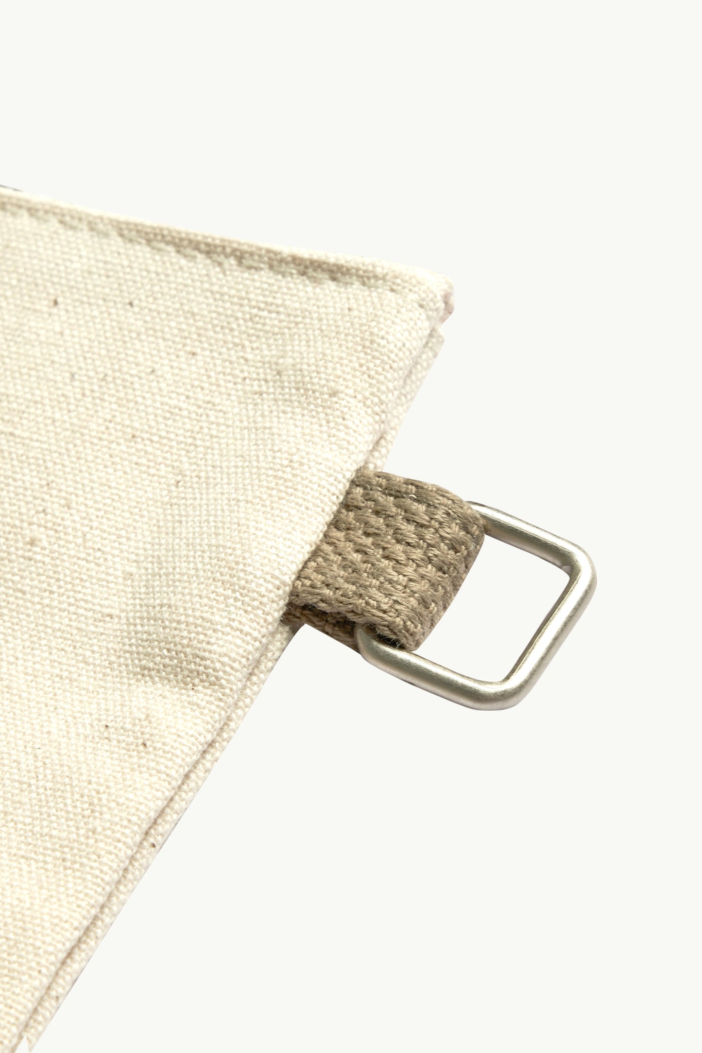 ESSENTIALS BAG