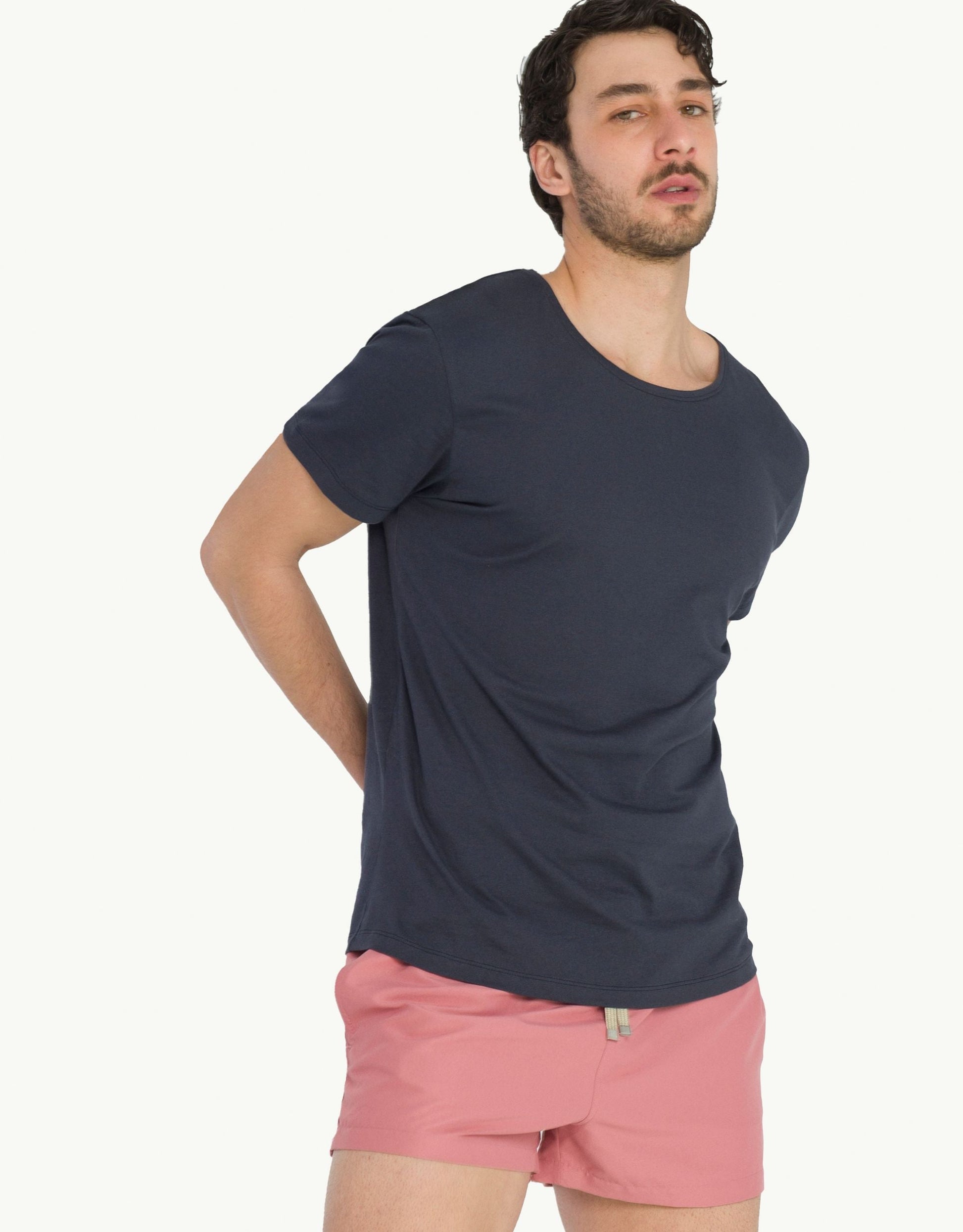 Explore sustainable fashion for men with our indigo color unku t-shirt. Crafted for everyday luxury, our tees provide unmatched softness and all-day comfort. Stay cool in our breathable organic cotton tees for men, made from 100% organic cotton to champion sustainability and skin-friendly choices.