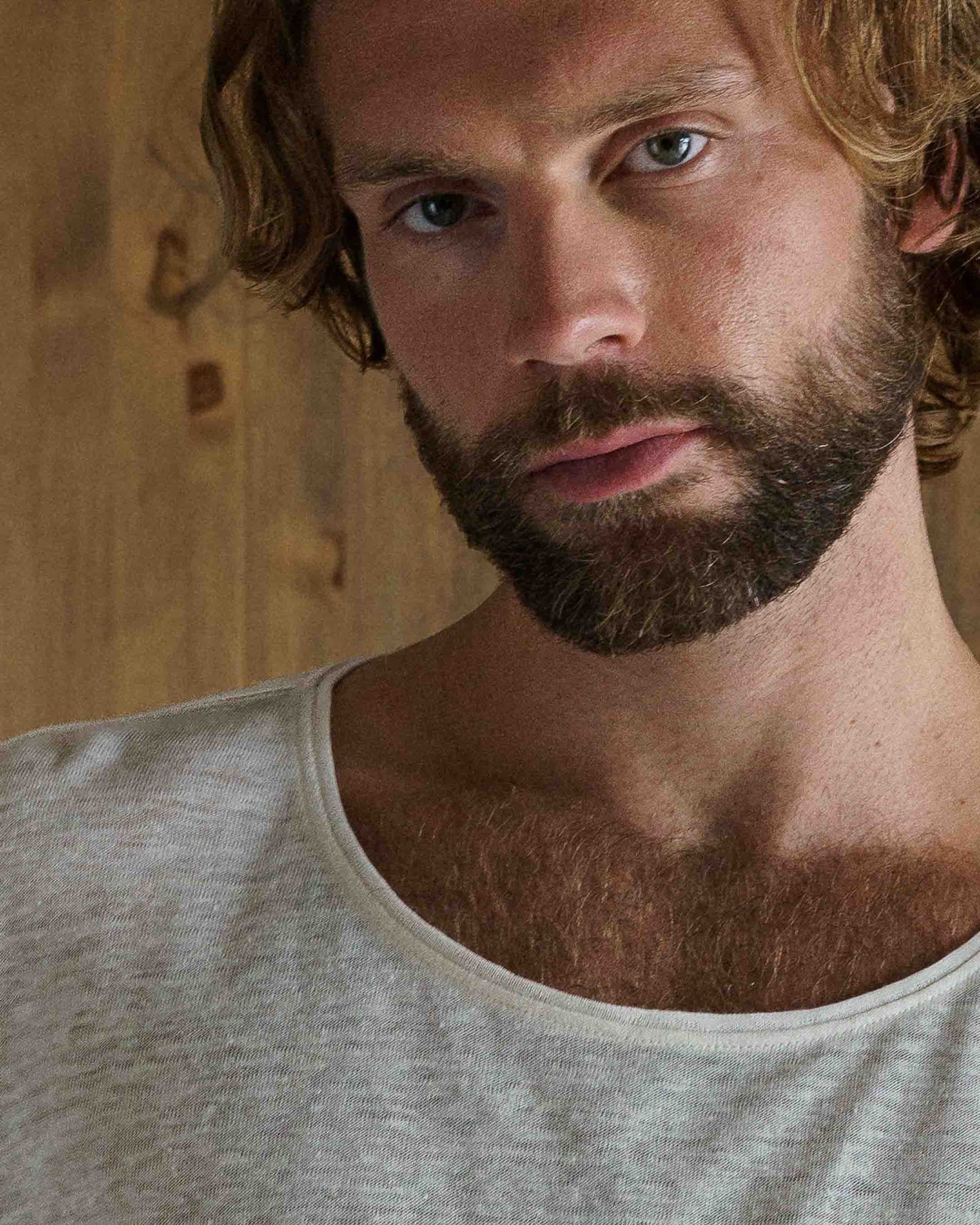 C-NECK LINEN BLANC