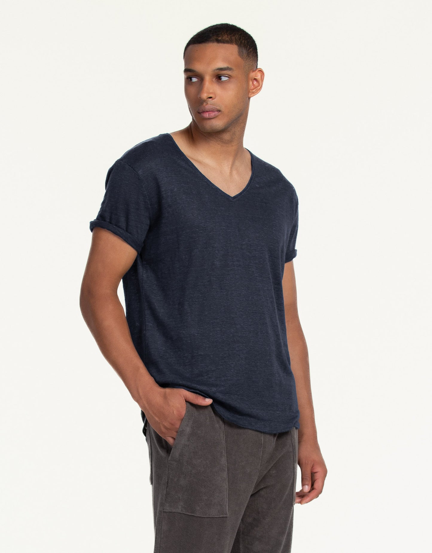 V-NECK PURE LINEN NOCHE