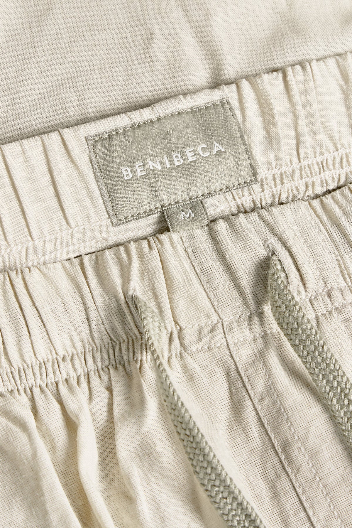 CHILLSHORTS BONE