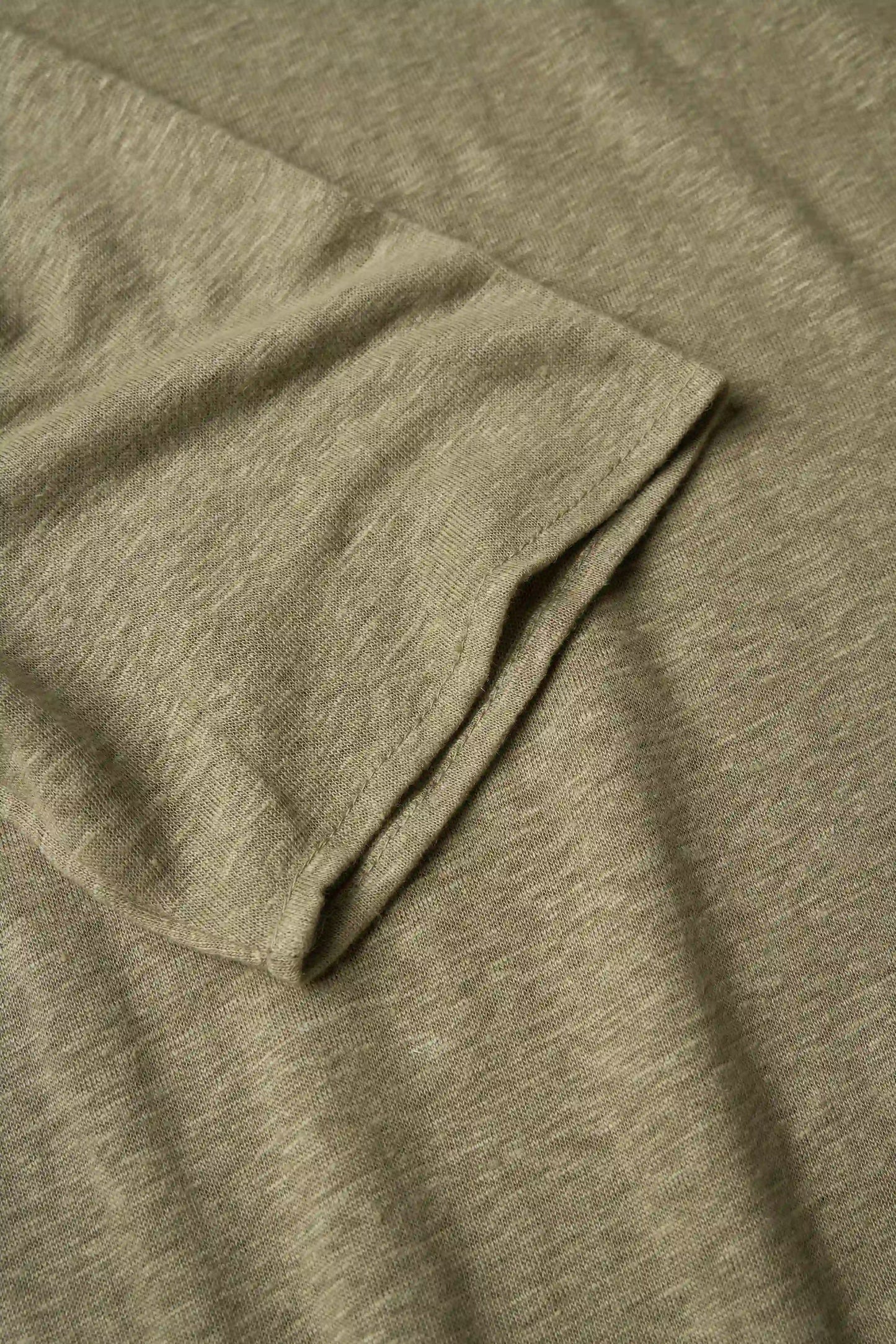 C-NECK LINEN OLIVE